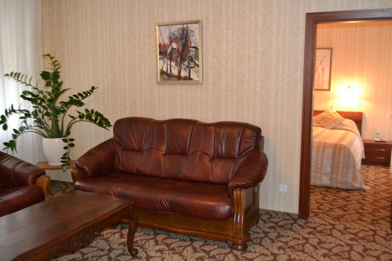 Hotel Gilija Šilutė Exteriér fotografie