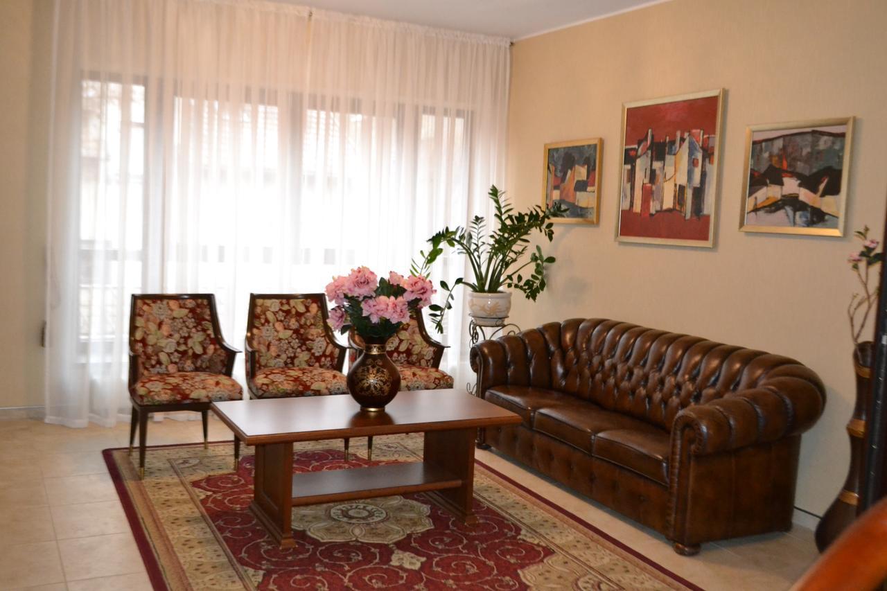 Hotel Gilija Šilutė Exteriér fotografie